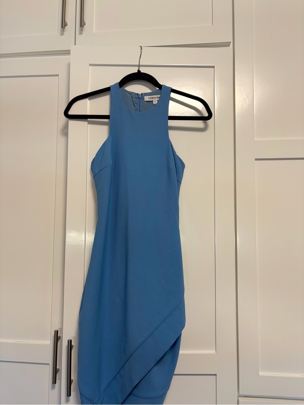 Elizabeth and James Women’s Blue Sleeveless Sheath Dress